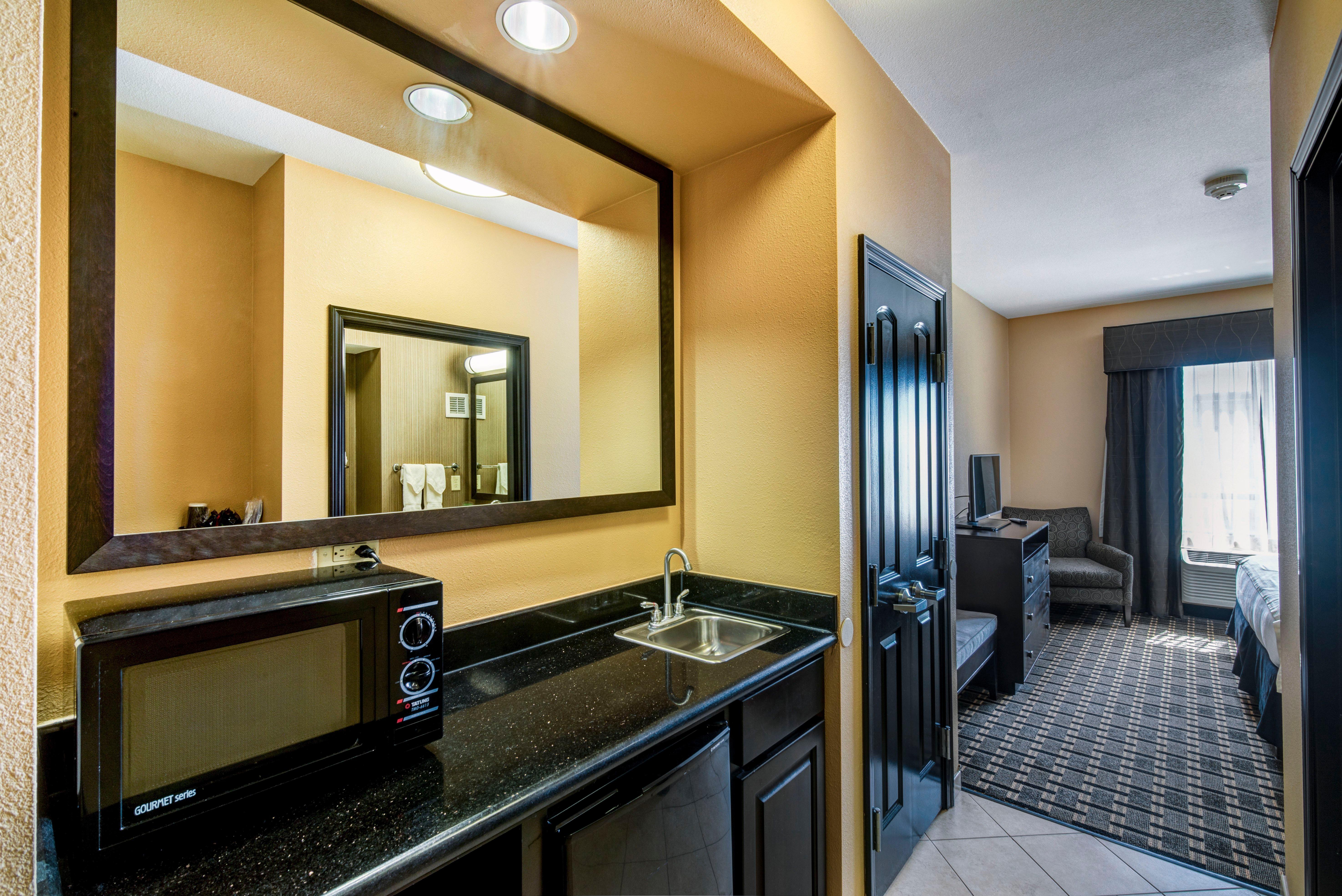 Holiday Inn Arlington Northeast By Ihg Экстерьер фото