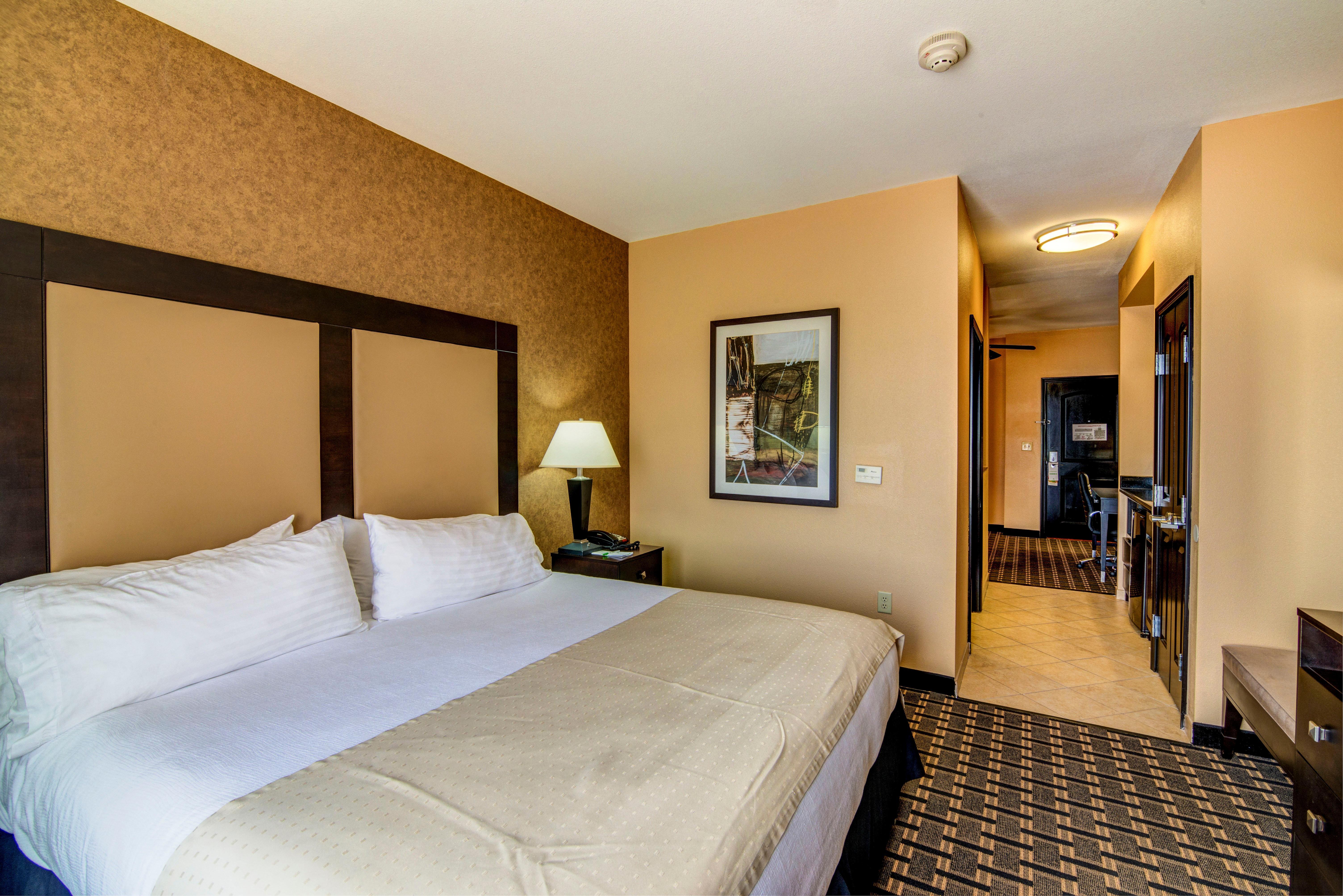 Holiday Inn Arlington Northeast By Ihg Экстерьер фото