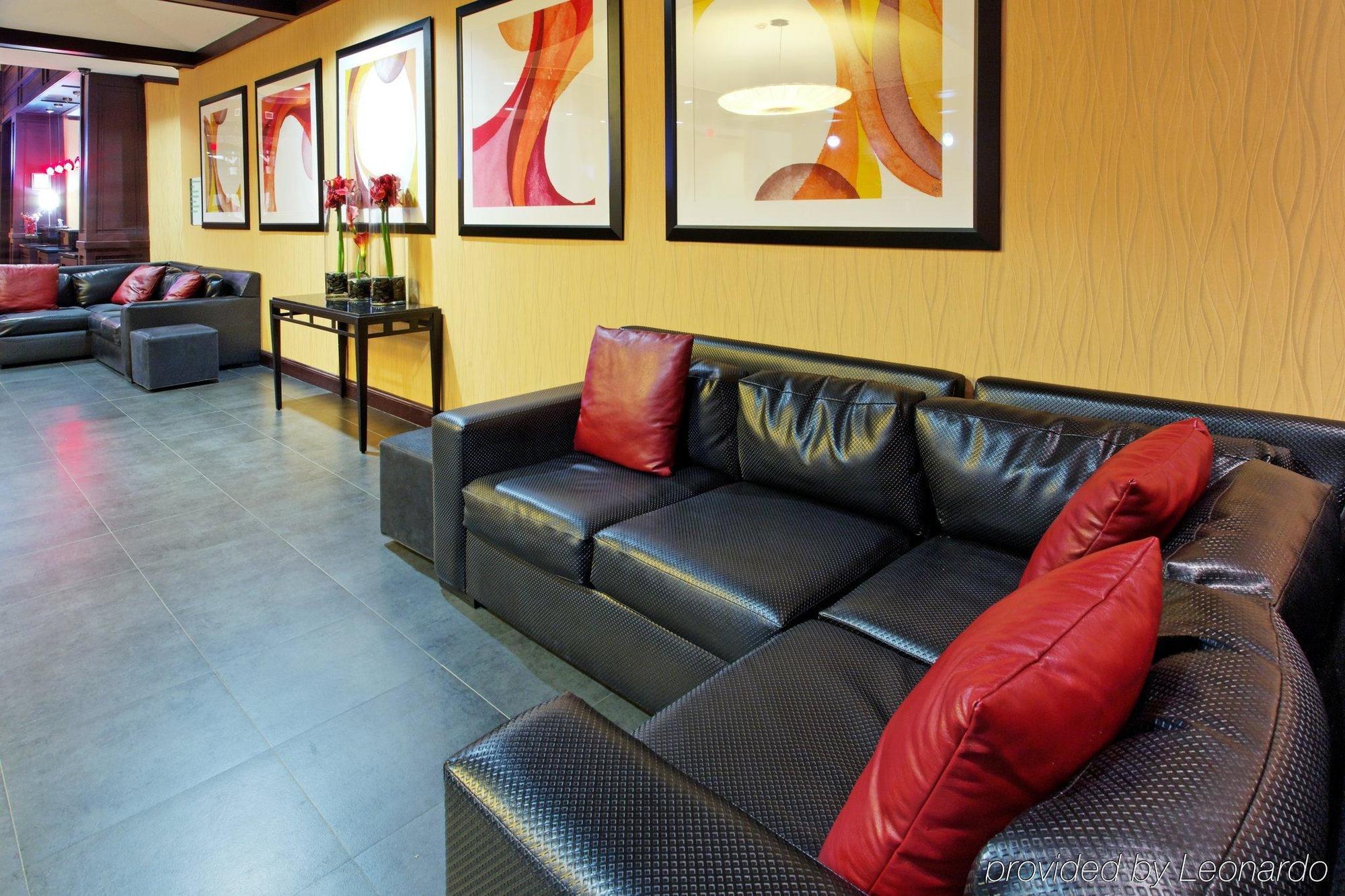 Holiday Inn Arlington Northeast By Ihg Экстерьер фото