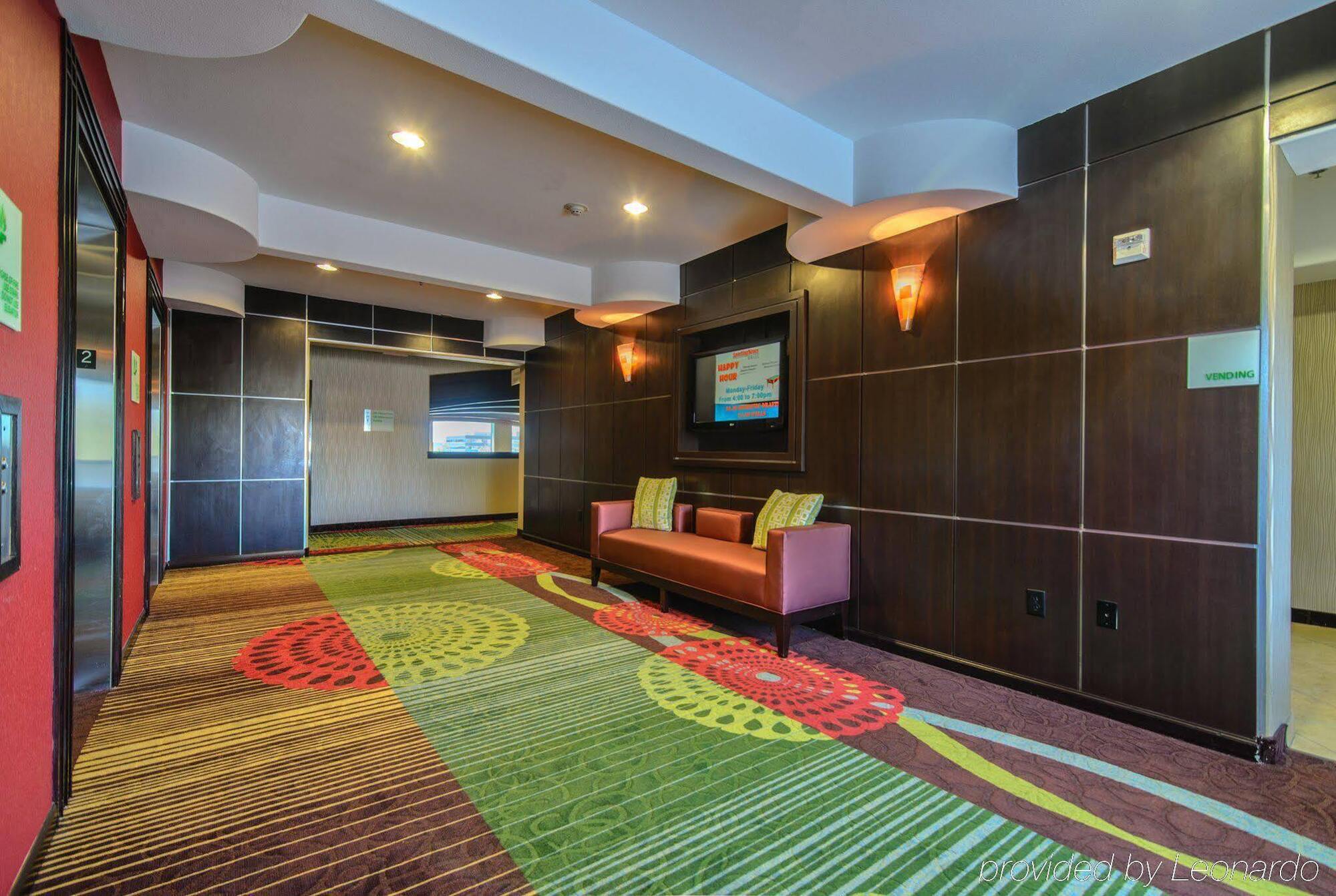 Holiday Inn Arlington Northeast By Ihg Экстерьер фото