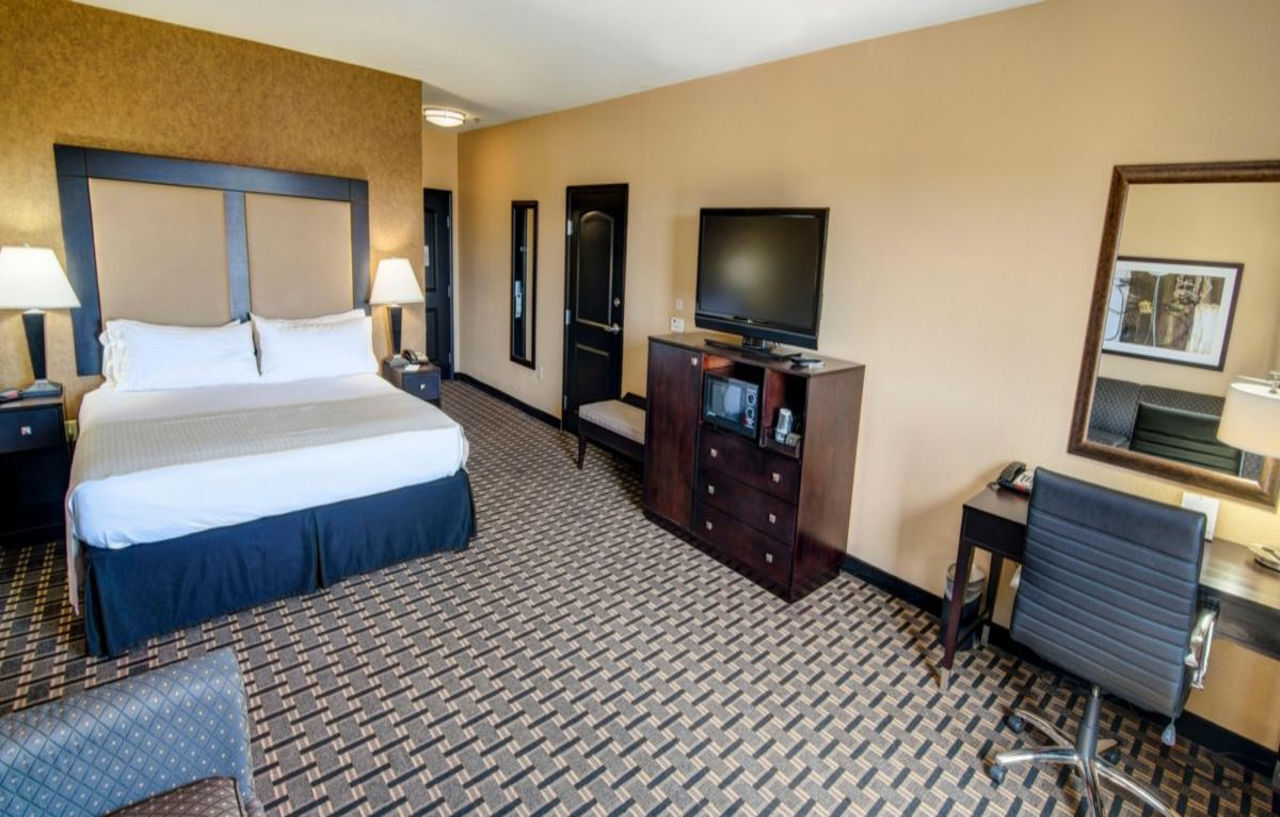 Holiday Inn Arlington Northeast By Ihg Экстерьер фото